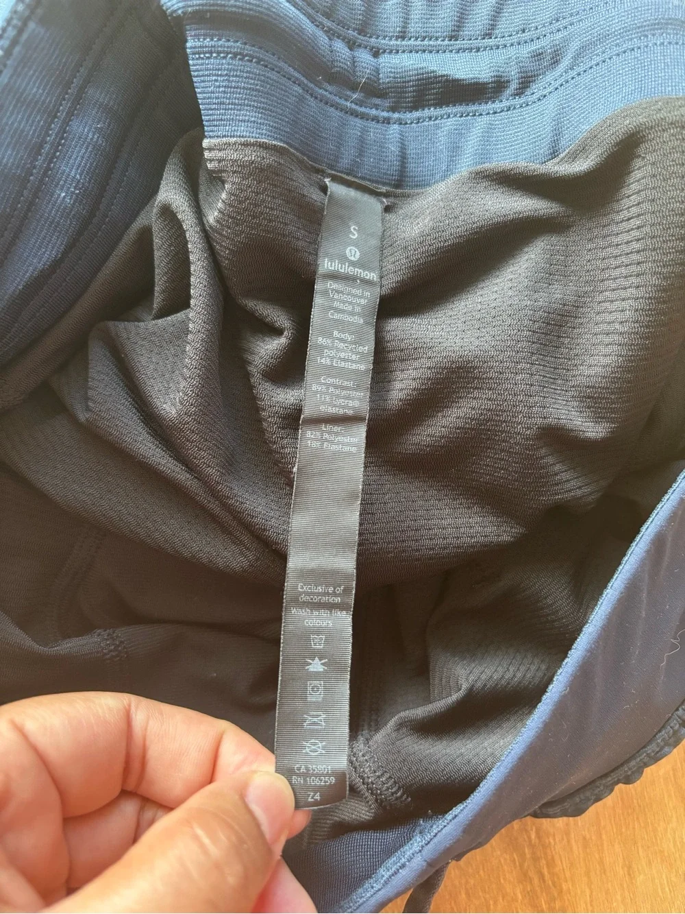 lululemon athletica Men's Dark Blue Performance Drawstring Shorts - Picture 5 of 8